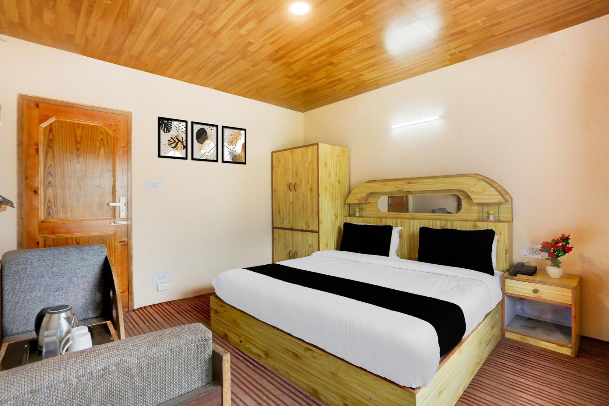 Super O Aleo Near Mall Road Formerly Aman Hotel Manali (Himachal Pradesh)